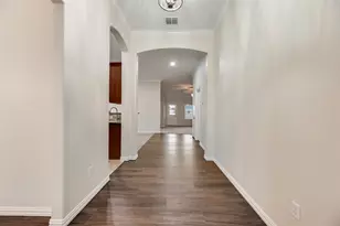 620 S Heights Dr, Crowley, TX 76036 - Photo 28