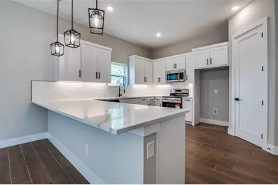 708 Perry Avenue, Waxahachie, TX 75165 - Photo 10