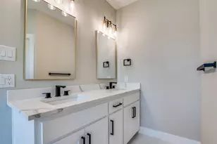 708 Perry Ave, Waxahachie, TX 75165 - Photo 20