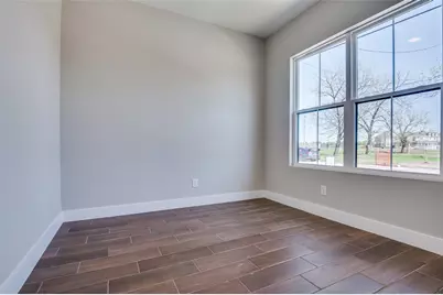 708 Perry Avenue, Waxahachie, TX 75165 - Photo 4