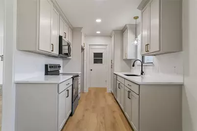 4908 Southwest Boulevard, Fort Worth, TX 76116 - Photo 6