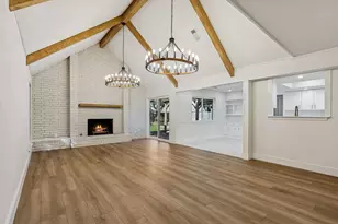 1704 Venetian Cir, Arlington, TX 76013 - Photo 4