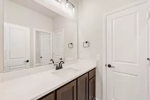 2610 Waterfall Ct, Mansfield, TX 76084 - Photo 34