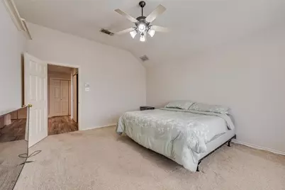 6200 Pennsylvania Avenue, Arlington, TX 76017 - Photo 20