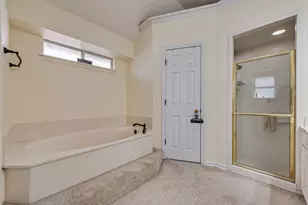 6200 Pennsylvania Ave, Arlington, TX 76017 - Photo 22