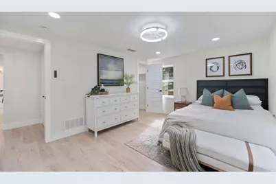 9231 Pinewood Drive, Dallas, TX 75243 - Photo 12