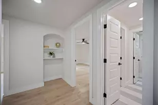 9231 Pinewood Dr, Dallas, TX 75243 - Photo 14