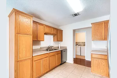 809 Birkhill Trail, Arlington, TX 76001 - Photo 6