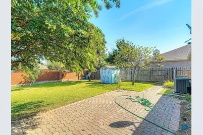 809 Birkhill Trail, Arlington, TX 76001 - Photo 20