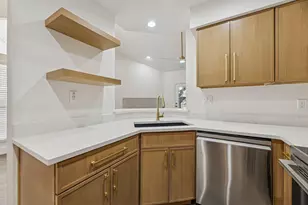 5325 Bent Tree Forest Dr, Dallas, TX 75248 - Photo 20