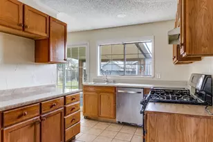 630 E Oates Rd, Garland, TX 75043 - Photo 14