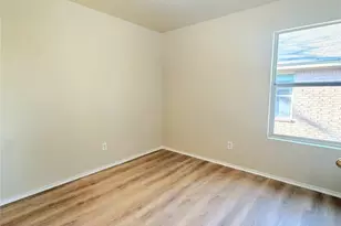 715 Hallvale Dr, White Settlement, TX 76108 - Photo 12