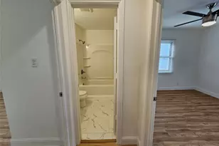 1002 Highland Dr, Grand Prairie, TX 75051 - Photo 18