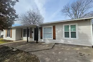 1002 Highland Dr, Grand Prairie, TX 75051 - Photo 2