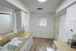 1303 Driftwood Dr, Duncanville, TX 75116 - Photo 6