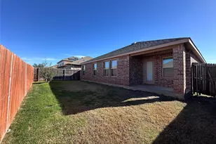1710 Yale St, Farmersville, TX 75442 - Photo 12