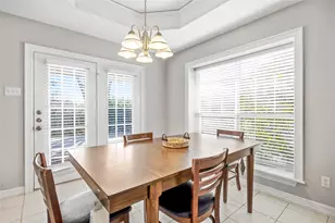 6009 Kenilworth Dr, Arlington, TX 76001 - Photo 10