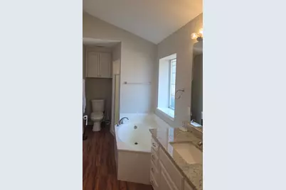 6009 Kenilworth Drive, Arlington, TX 76001 - Photo 14