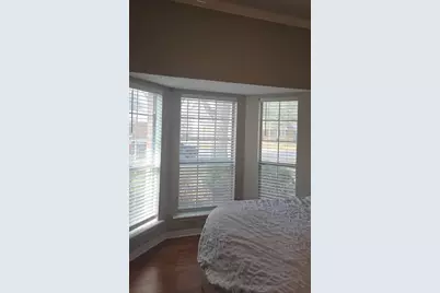 6009 Kenilworth Drive, Arlington, TX 76001 - Photo 8