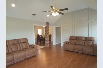 6009 Kenilworth Drive, Arlington, TX 76001 - Photo 18
