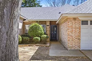 6009 Kenilworth Dr, Arlington, TX 76001 - Photo 4