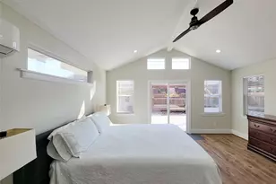 10335 Emnora Ln, Houston, TX 77043 - Photo 18