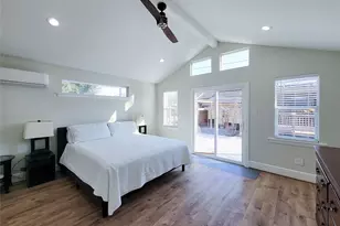 10335 Emnora Ln, Houston, TX 77043 - Photo 16