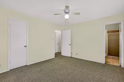 910 Kiowa Drive W, Lake Kiowa, TX 76240 - Photo 18