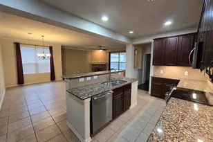 213 Willet Ct, Little Elm, TX 75068 - Photo 2