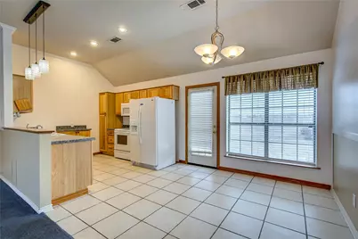 5113 Creek Crossing Drive, Greenville, TX 75402 - Photo 12