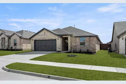 1905 Seminole Drive, Cleburne, TX 76033 - Photo 4
