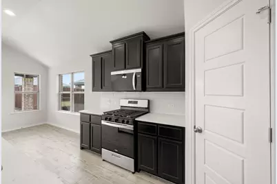 1905 Seminole Drive, Cleburne, TX 76033 - Photo 10