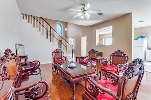 2079 Sunset Ln, Lewisville, TX 75067 - Photo 10