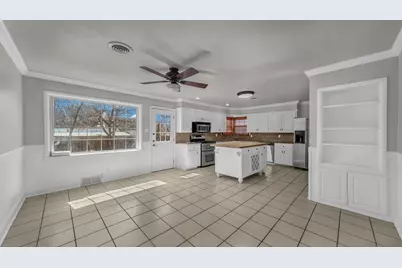 3213 Leith Avenue, Fort Worth, TX 76133 - Photo 8