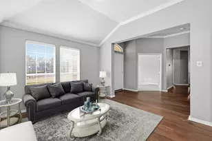 2211 Knob Hill Dr, Corinth, TX 76210 - Photo 4