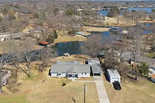 6106 Peninsula Cir, Athens, TX 75752 - Photo 2