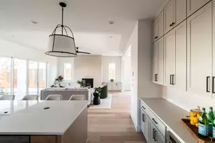 420 Hambrick Rd, Dallas, TX 75218 - Photo 6