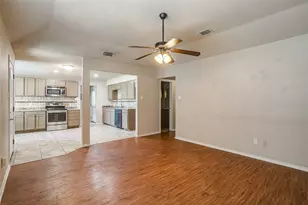 201 Westridge Dr, Springtown, TX 76082 - Photo 8