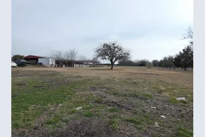 632 E Reindeer Road, Lancaster, TX 75146 - Photo 14