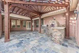 8925 Hunters Glen Trail, Fort Worth, TX 76120 - Photo 10