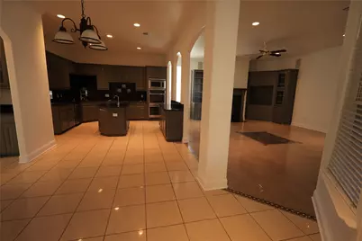 8925 Hunters Glen Trail, Fort Worth, TX 76120 - Photo 10