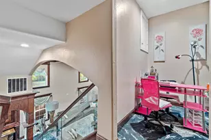 1006 Manning St, Grand Prairie, TX 75051 - Photo 40