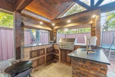 1006 Manning Street, Grand Prairie, TX 75051 - Photo 30