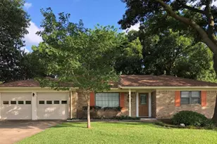 1404 Linden Dr, Plano, TX 75075 - Photo 1