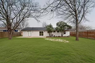 420 Hillcrest St, Mansfield, TX 76063 - Photo 24