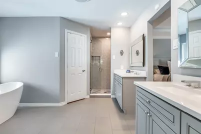 10011 Glen Canyon Drive, Dallas, TX 75243 - Photo 20