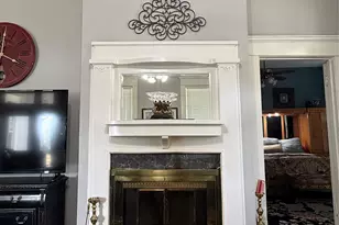 201 E Hayes Ave, Whitney, TX 76692 - Photo 8