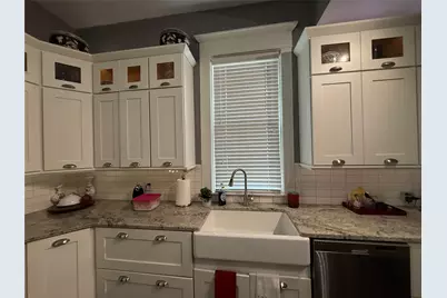 201 E Hayes Avenue, Whitney, TX 76692 - Photo 18