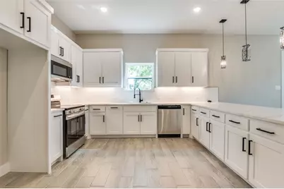 706 Perry Avenue, Waxahachie, TX 75165 - Photo 8