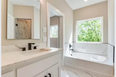 706 Perry Avenue, Waxahachie, TX 75165 - Photo 18